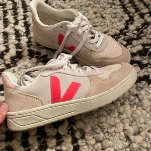 Veja sneakers